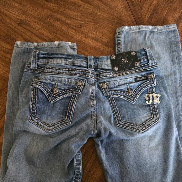 Miss Me Distressed Jeans Women's SZ 29 Boot Cut Inseam 33 - Picture 1 of 16